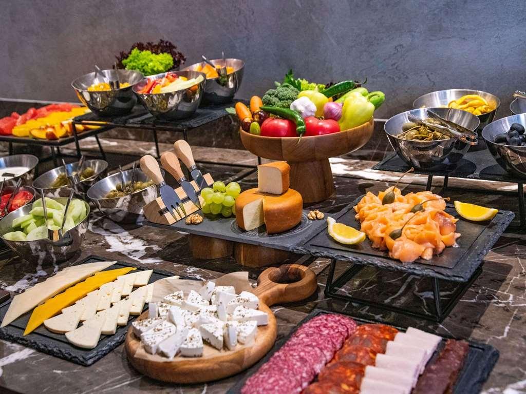 Tbilisi Philharmonia Apartment レストラン 写真